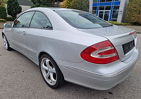 Mercedes-Benz CLK 200 KOMPRESSOR ELEGANCE/KLIMA/ANHÄNGERKUPPLU