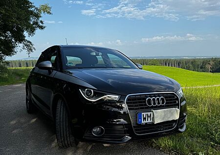 Audi A1 1.4 TFSI S tronic S line Sportback S line