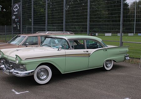 Ford Fairlane US Oldtimer