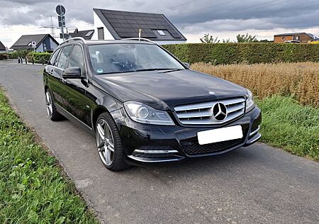 Mercedes-Benz C 220 CDI AVANTGARDE *ILS*7G-Tronic*AHK*NAVI*SHZ