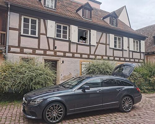 Mercedes-Benz CLS350d 4MATIC Shooting Brake MASSAGE SCHECKHEFT