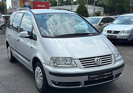 VW Sharan Volkswagen Trendline 2.0 TDI 7-SITZER-Scheckheft