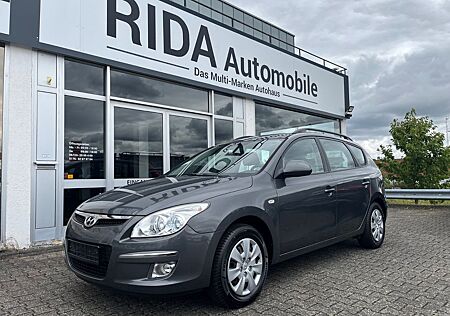 Hyundai i30 cw*Automatik*Navi*Sitzhzg*Tüv Neu*Ganzj.reif