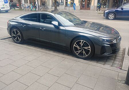 Audi e-tron GT quattro - NP 134.000€