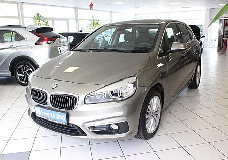 BMW 2er 220 Active Tourer Luxury Line/NAVI/LEDER/PANORA