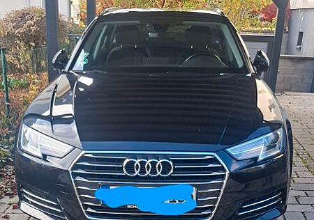 Audi A4 1.4 TFSI Avant design Navi/SHZ/AHK/8fachReife