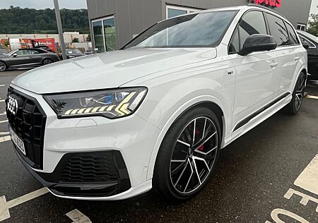 Audi SQ7 TDI 7 Sitzer Pano TV DVD Massage Bose Voll