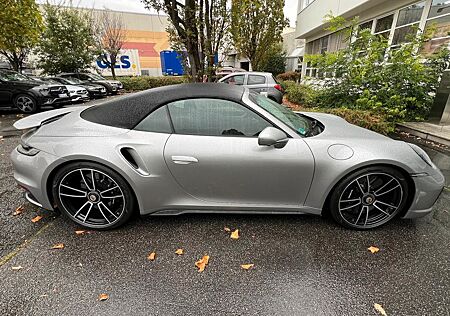 Porsche 992 911 Turbo S Cabriolet () Vollausstattung