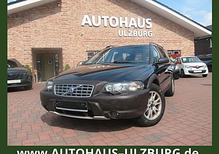 Volvo XC 70 2.4 D5 AWD Aut./Leder/SSD/LMF/AHK/TÜV NEU