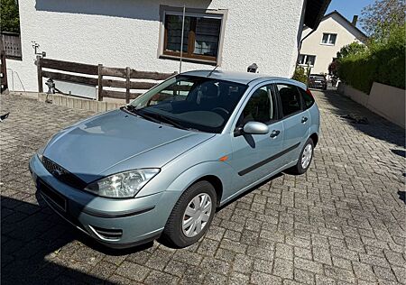 Ford Focus 1.6 -