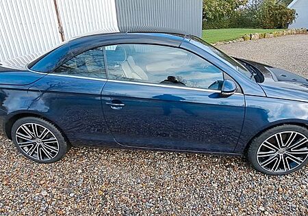 VW Eos Volkswagen 2.0 TSI DSG - Automatik/sportsfahrw/schiebed