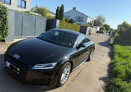 Audi TT Coupe 1.8 TFSI -