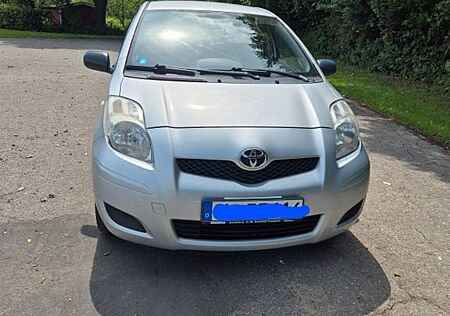 Toyota Yaris 1,0-l-VVT-i Cool Cool Klima Gjr TÜV NEU