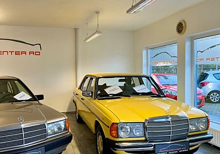Mercedes-Benz 200 W123 Lim. Automatik |CLASSIC DATA 2+|H-ZULAS