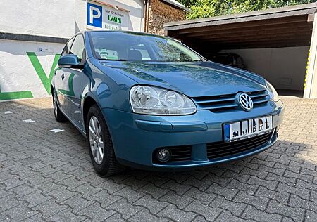 VW Golf Volkswagen 1.6 FSI Comfortline