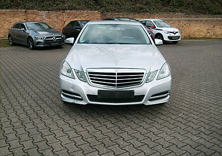 Mercedes-Benz E 200 BlueEFFICIENCY AVANTGARDE, AC, PDC