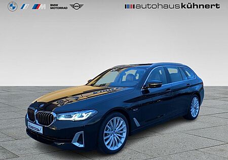 BMW 530e xDrive Touring Luxury-L./Pano-D./AHK/Laser