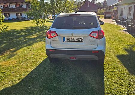 Suzuki Vitara 1.4 BOOSTERJET Comfort+ 4x4 Automatik...