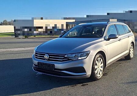 VW Passat Volkswagen TDI 88kW DSG Comfortl. Varia...