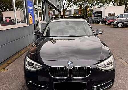 BMW 116i Sport Line Sport Line
