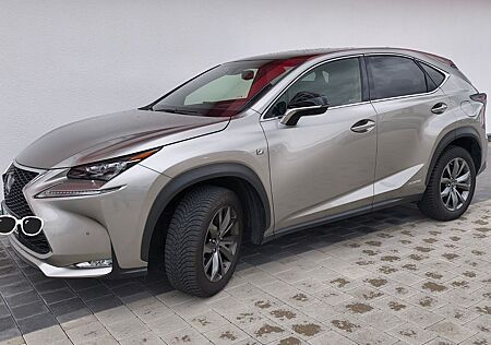 Lexus NX 300 NX300h E-Four F-Sport / Vollausstattung /