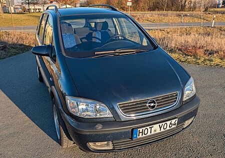 Opel Zafira 1.8 16V Elegance Elegance