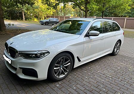 BMW 520d Touri. Aut. M-Sport CockpitProf AHK HUD LED