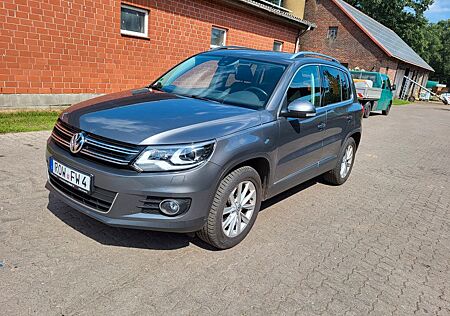 VW Tiguan Volkswagen 2.0 TDI 4MOT BlueMotion Tech Trend & ...
