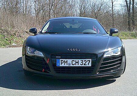 Audi R8 4.2 FSI R tronic quattro -
