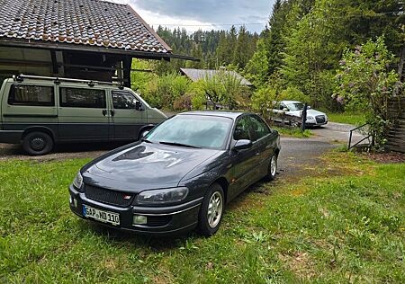 Opel Omega 2.0 16V -
