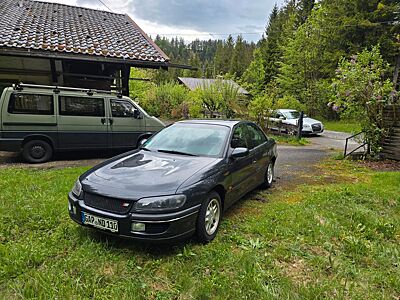 Opel Omega 2.0 16V -