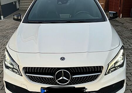 Mercedes-Benz CLA 250 AMG-Line |