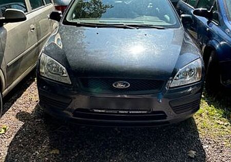 Ford Focus 1,8 Turnier TÜV Neu