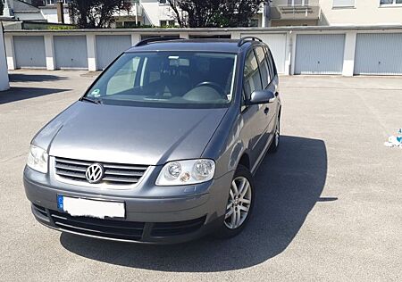 VW Touran Volkswagen 1.9 TDI 77kW Conceptline Conceptline