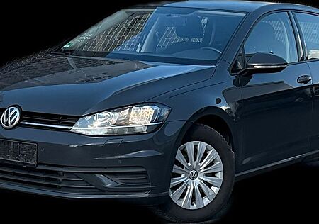 VW Golf Volkswagen VII Lim. 1.6TDI Trend. BMT MwSt. MFL AHK