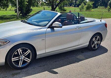 BMW 220i Cabrio Sport Line Sport Line