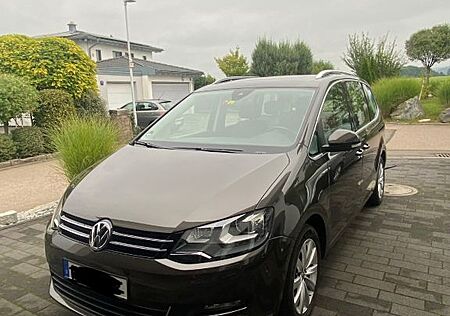 VW Sharan Volkswagen 2.0 TDI BlueMotion Technology Highlin...