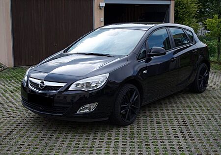 Opel Astra 1.4 Turbo Edition 103kW Edition