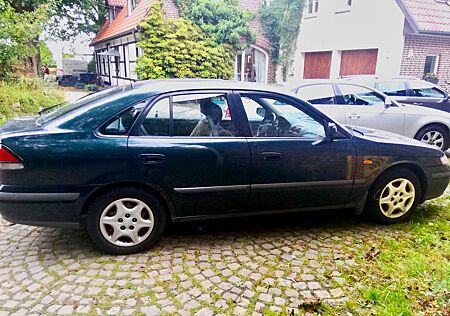 Mazda 626 2.0 85 kW Exclusive, Fließheck (GF)
