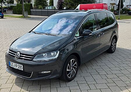 VW Sharan Volkswagen 2.0 TDI 7-Sitzer SCR 135kW BMT SOUND