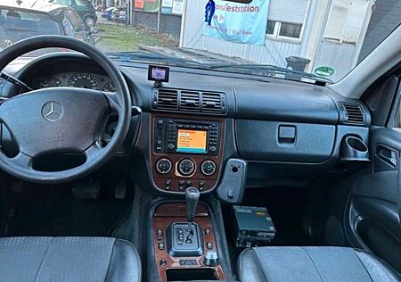 Mercedes-Benz ML 270 CDI TÜV bis 04/26