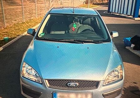 Ford Focus 1,8 Style Style