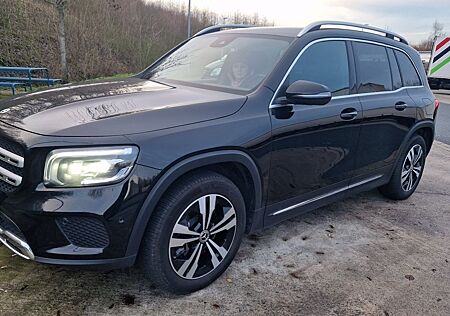 Mercedes-Benz GLB 200 d 4MATIC DCT -7-Sitzer