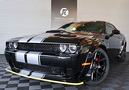Dodge Challenger R/T 392 Scat Pack SHAKER 6.4L HEMI V8