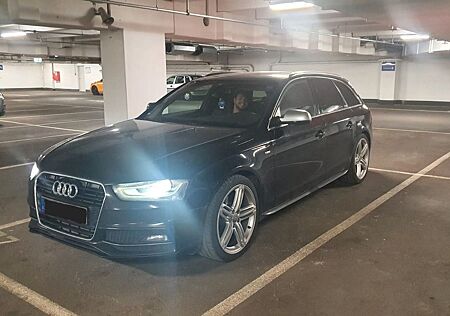 Audi A4 3.0 TDI 150kW S line Avant S line