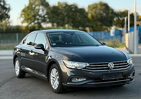 VW Passat Volkswagen 1.5 TSI Limousine Business