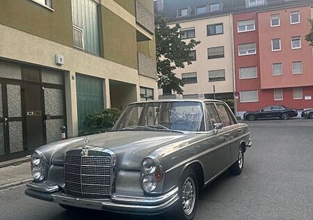 Mercedes-Benz S 280