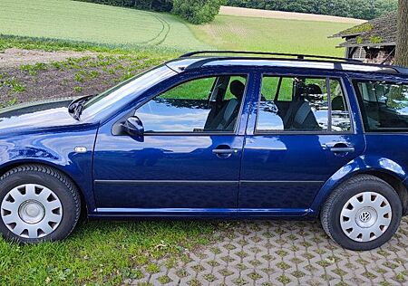 VW Golf Volkswagen Variant 2.0 / Sondermodell Ocean