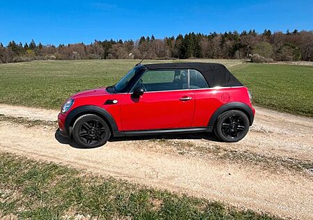Mini One Cabrio : PDC-El.Verdeck-SH-Alu-Navi-AC