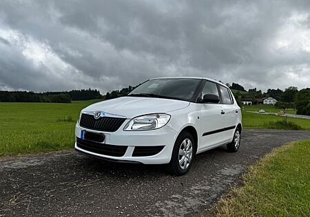 Skoda Fabia 1.2TSI | 86PS | Wenig KM | SHZ | PDC